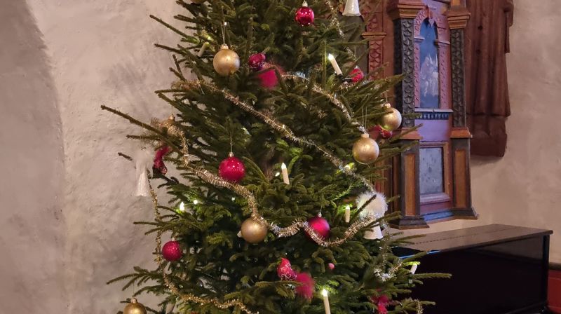 Julens gudstjenester i kirkene i Lørenskog