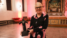 – Å få Petter Dass-prisen er rett og slett litt overveldende, sier kirkerådsleder Kristin Gunleiksrud Raaum.