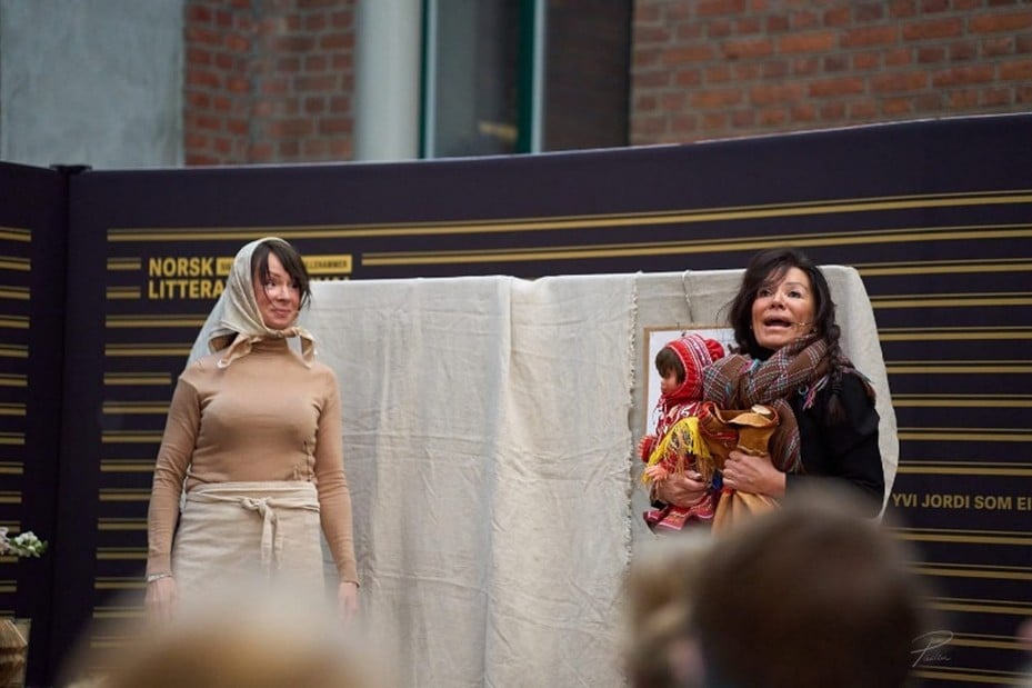 Bildet er tatt under barneteaterforestillingen «ELSA». 