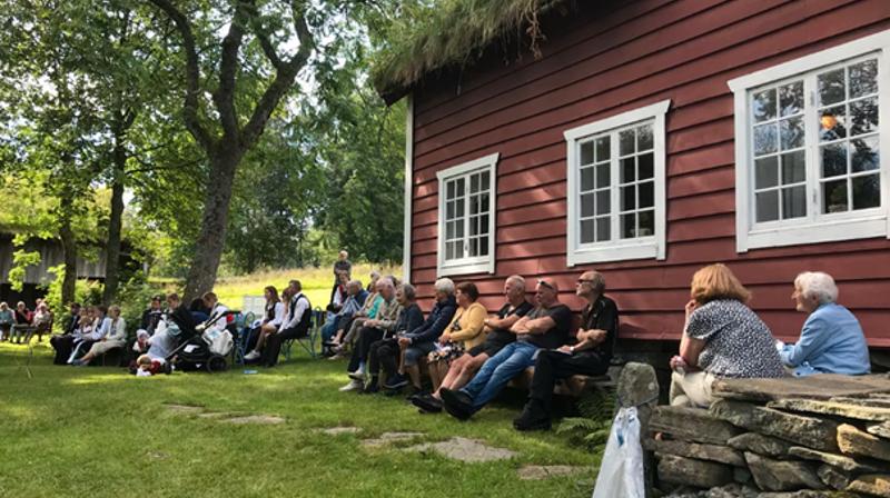 Olsok-gudsteneste Brudevollen