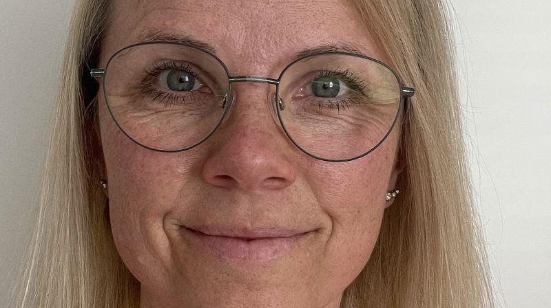 Hils på vår nye diakon Ellen