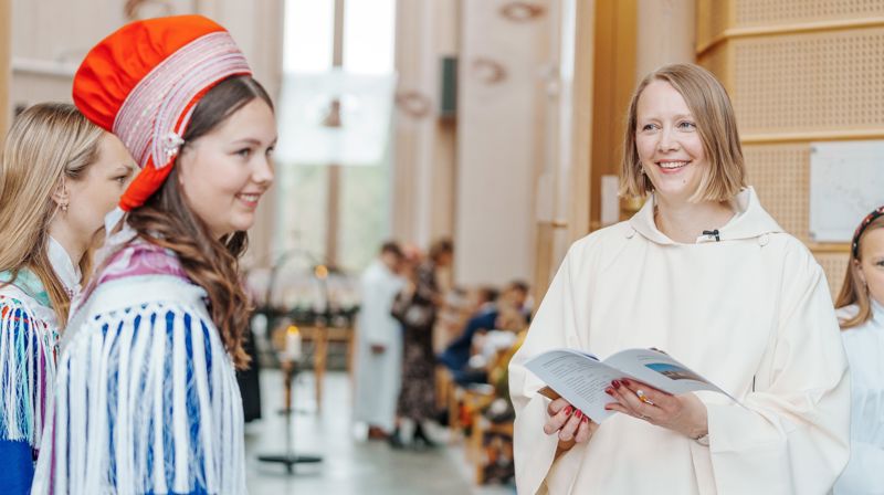 I 2023 skal Den norske kirke ansette en prest eller diakon for samer i det sørlige Norge. Illustrasjonsfoto Ørjan Marakatt Bertelsen / Den norske kirke.