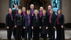 Den norske kirkes biskoper, Bispemøtet, har vært samlet i Oslo denne uken. De har blant annet sendt inn høringssvar om abort. (Foto: Den norske kirke)