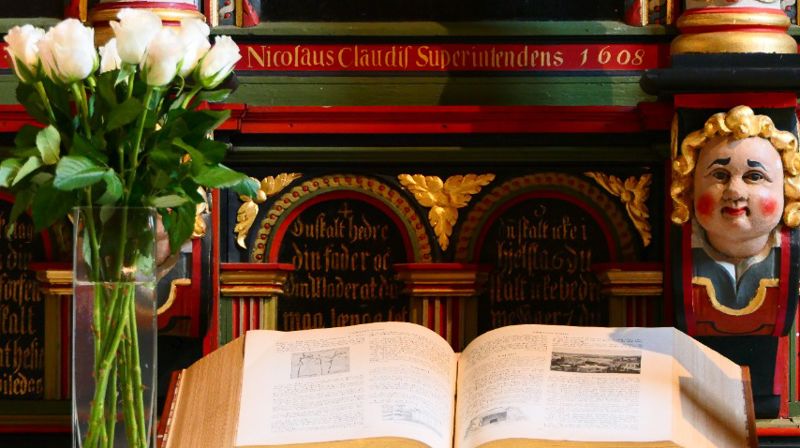 Gudstjeneste i Enebakk kirke