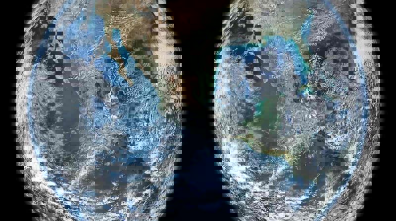 EN DAG SKAL ALT FORANDRES