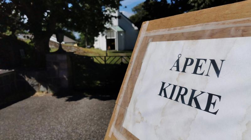 Sommeråpen kirke