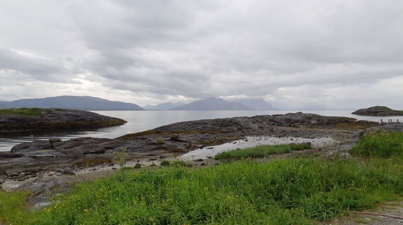 Fra Rødnaustet er dette utsikten. Diakon Ingrid har fotografert.