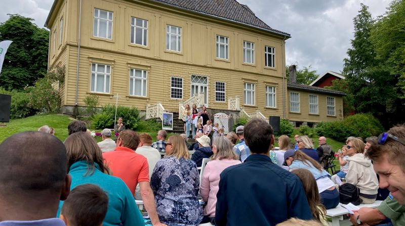 Friluftsgudstjeneste på Gulskogen Gård
