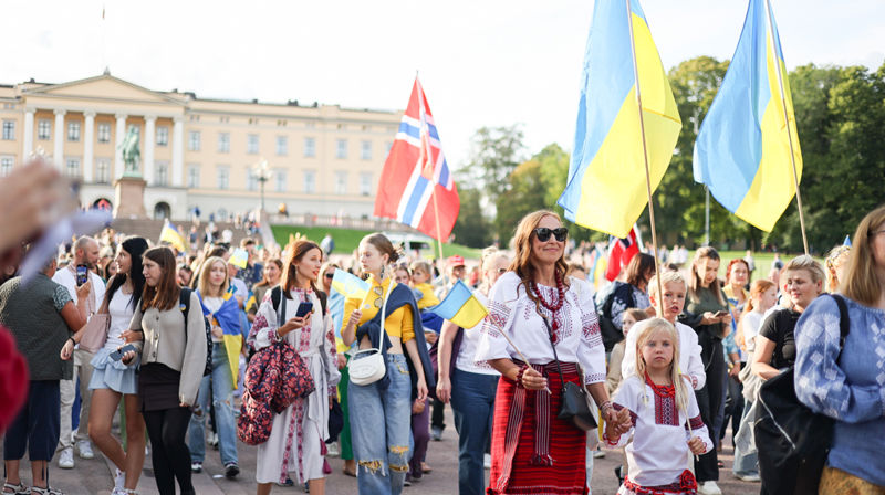 Barnetog foran slottet på Ukrainas uavhengighetsdag 24. august 2023. Foto: Kirkerådet
