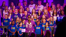 Heggen Gospel og ÅBG Tweens gjentar suksessen fra i 2025 og holder julekonsert sammen i Heggen kirke fredag 11. desember kl. 19.30