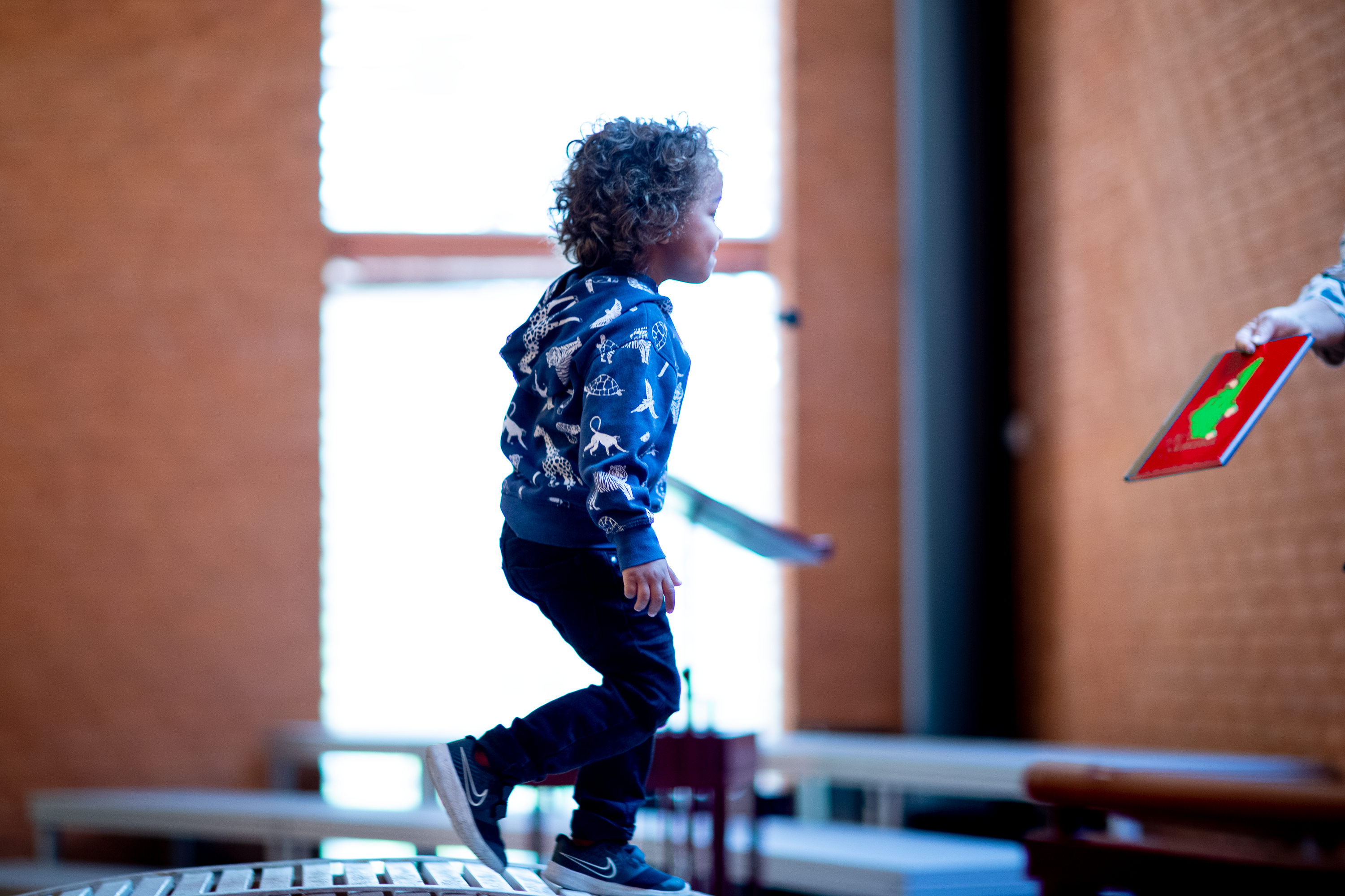 Utdeling av 6-årsbok