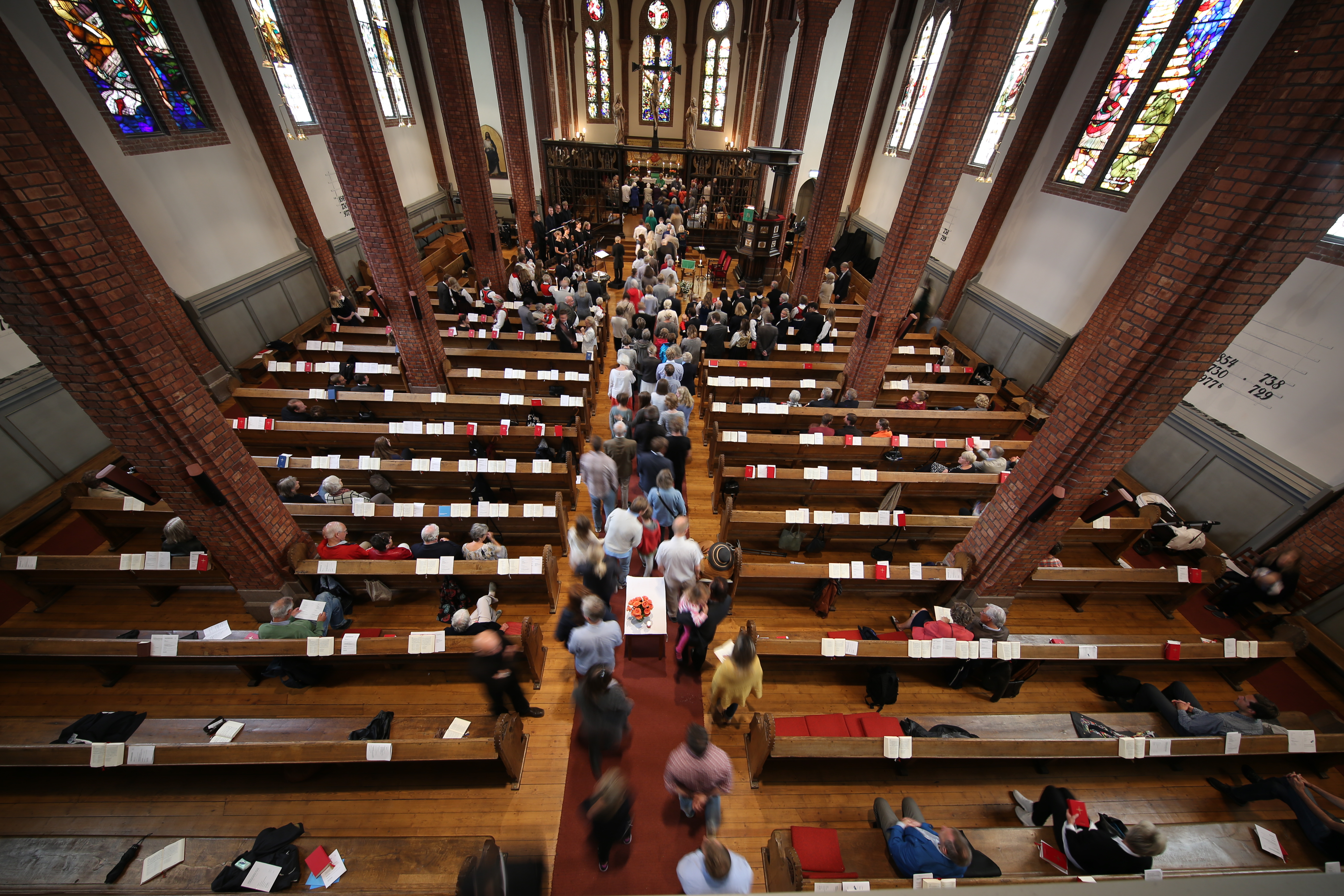 Festivalhøymesse i Uranienborg kirke: Maria Budskapsdag og femårsjubileum for korskolen!