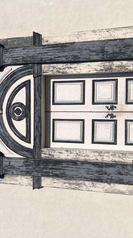 Hovedinngangen i Røros kirke pusses opp i sommer.