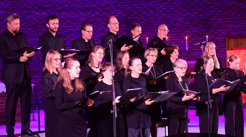 Fra releasekonserten for salmeboken "Jeg Vet En Sang".