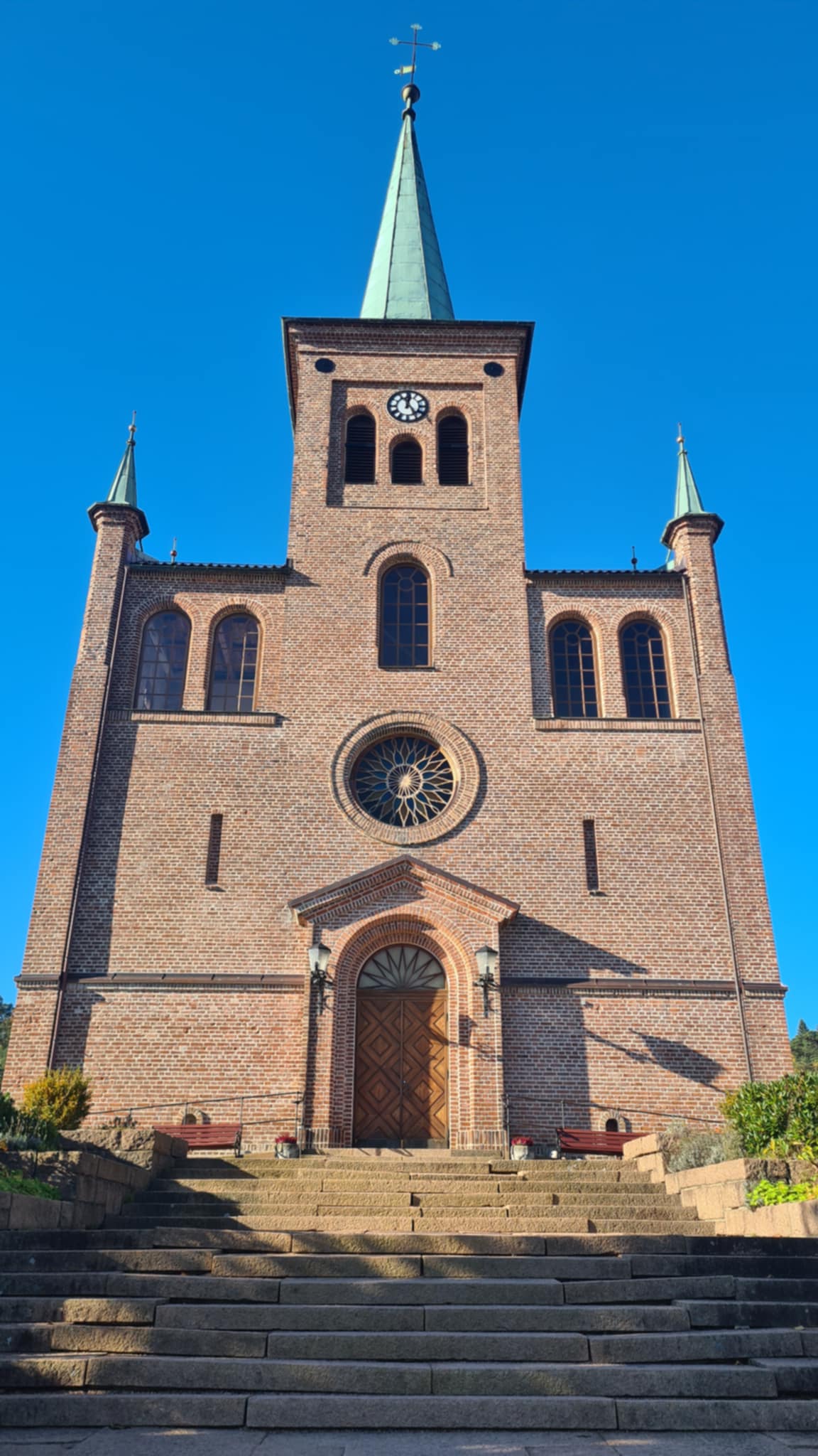 Menighetens årsmøte 22. mars