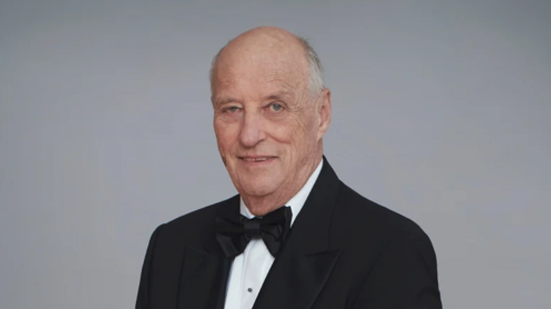 Vi har motteke den sørgjelege bodskapen om at H.M. Kong Harald V har gått bort.