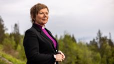 Ragnhild Jepsen held preika på festgudstenesta på Moster (foto: Den norske kyrkja).