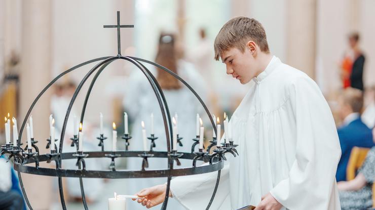 Her konfirmantene i Skåre menighet 2025