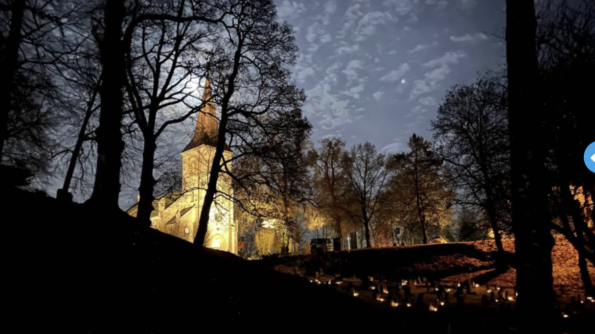 Asker kirke ved allehelgensdag