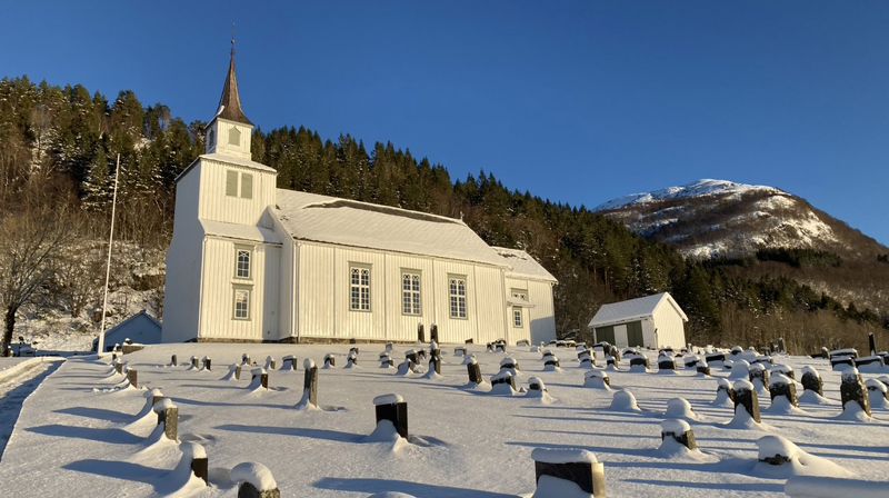 Glatt på gravstedene