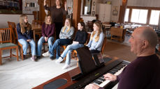 Ungdommer på korøvelse. Foto: Anders Nyhuus