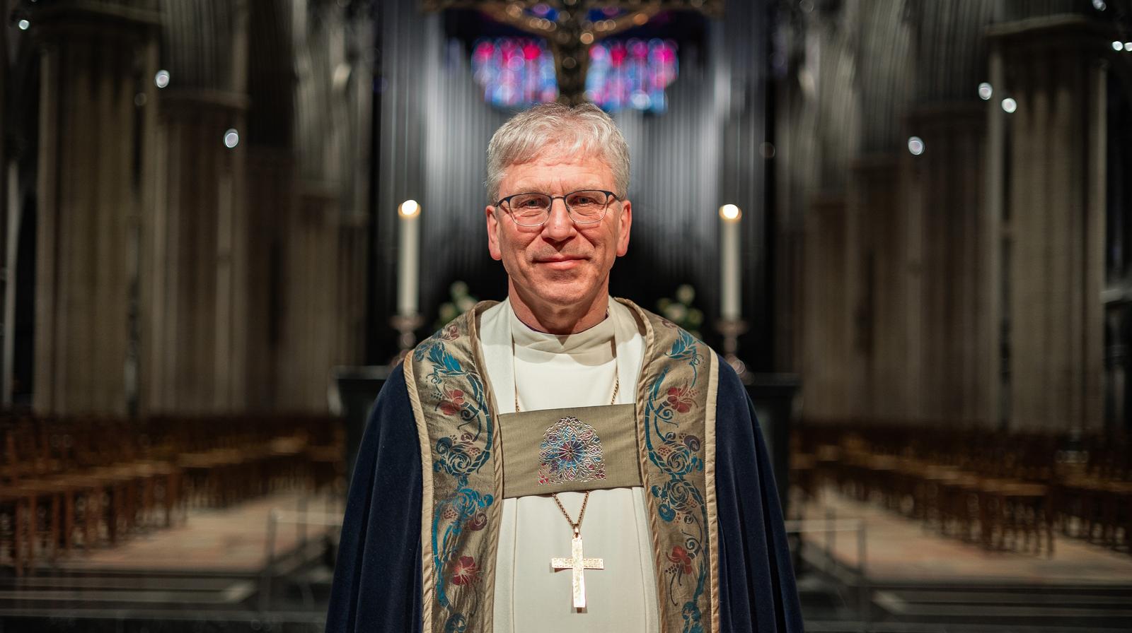 Olav Fykse Tveit heldt preika i Nidarosdomen på første påskedag. Foto: Den norske kyrkja. 