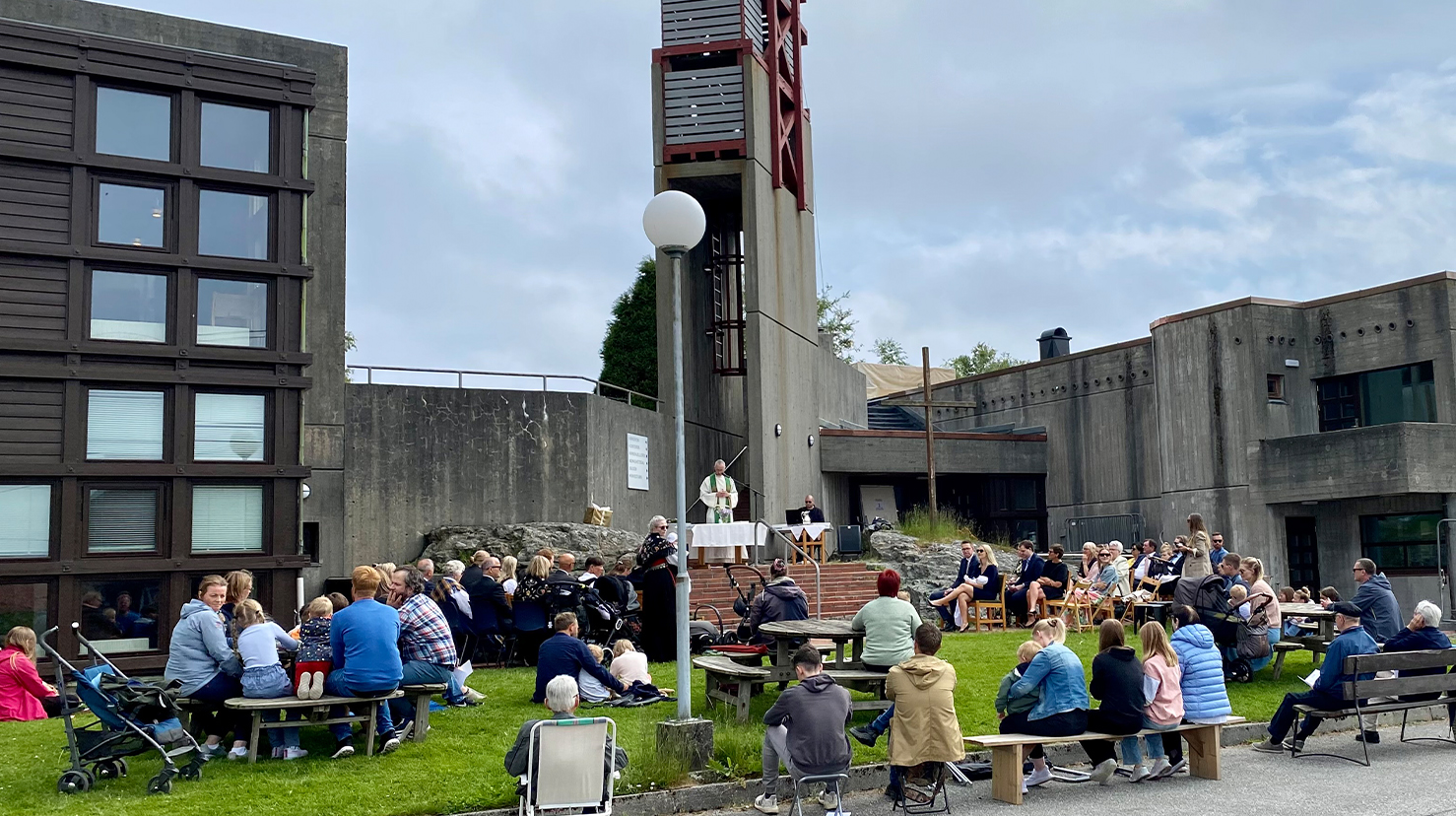 Årsmelding Rossabø menighet 2022