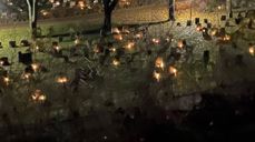 Julaften ble kirkegården "forvandlet til en stjernehimmel".