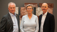 Styret i Dnk Eiendom. Fra venstre: styremedlem Frode Meinich, styreleder Anne Siiri Øyasæter og styremedlem Morten Stray Floberghagen. Foto: Helene Moe Slinning/Den norske kirke