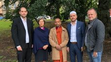 Fra venstre: Joav Melchior, Helga Haugland Byfuglien, Manirathana Thero, Senaid Kobilica, Tom Hedalen.