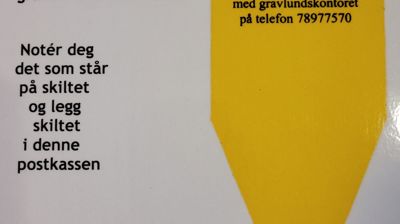 Gule lapper på kirkegårder