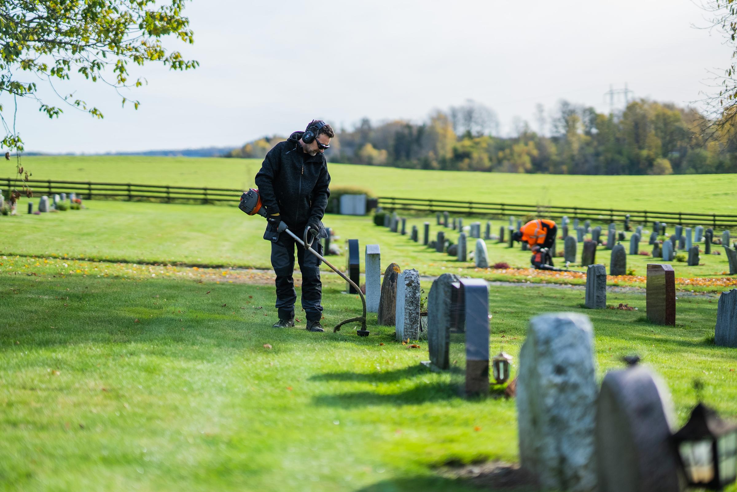 Kirkegårdsarbeider