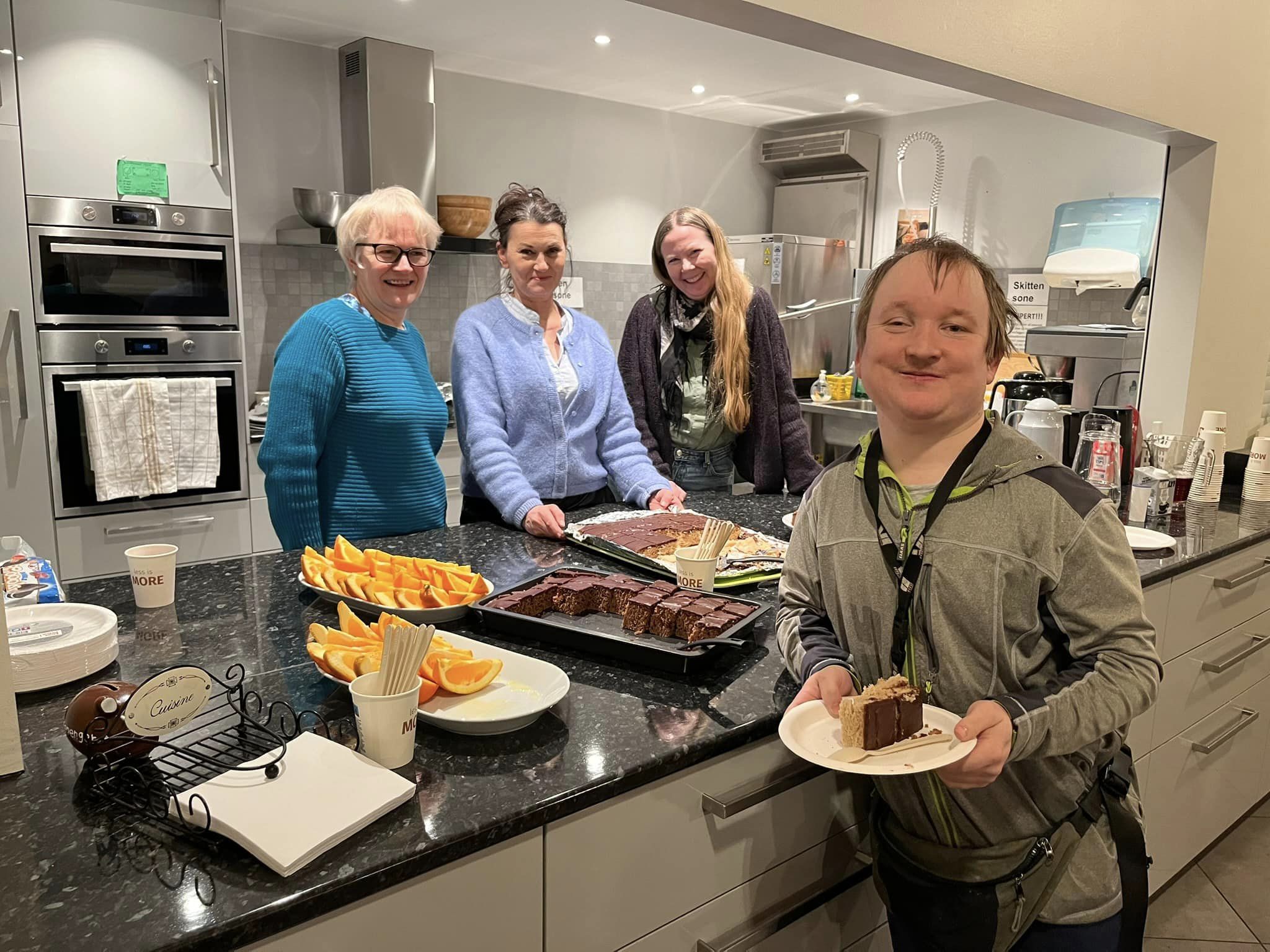 Kim handler i kaféen