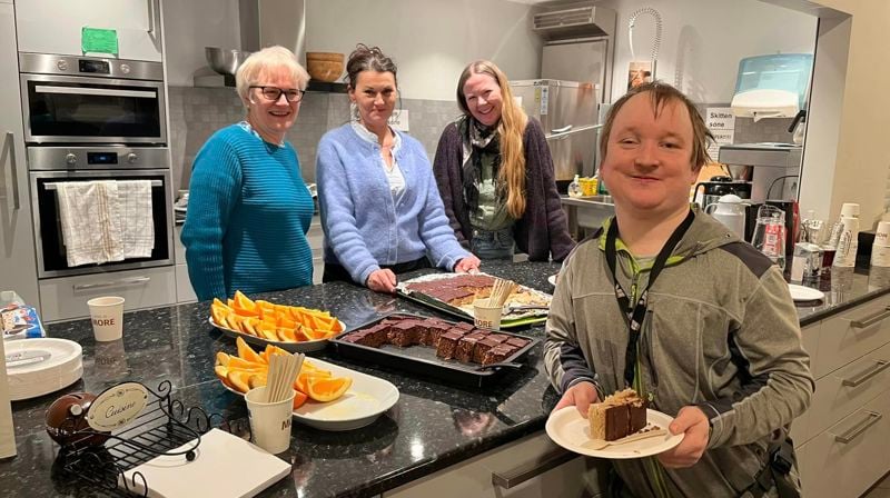 Kim handler i kaféen