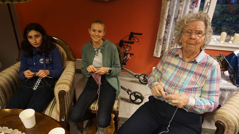 Når ungdom møter eldre skapes glede