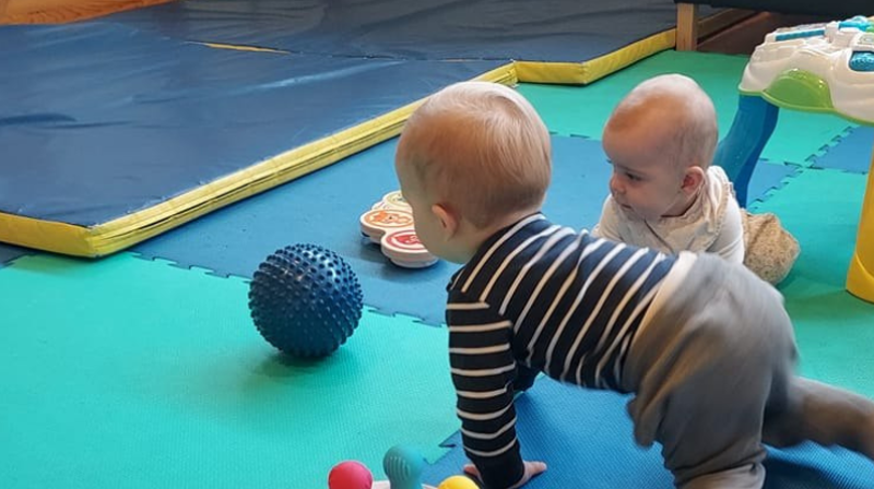 Liten og stor - Åpen barnehage