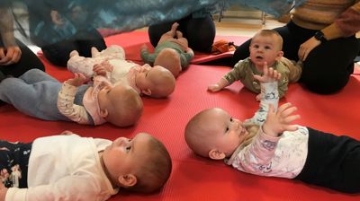 Bli med på babysang!