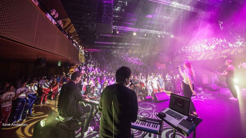 1400 ungdommer samlet dagen før dagen