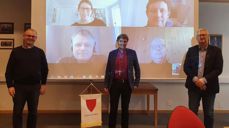 Fra en godt gjennomført temakveld i Hægebostad kirke om frivillighet, tross sykdom og virtuell deltakelse fra noen. (Foto: Trine H. Syvertsen)