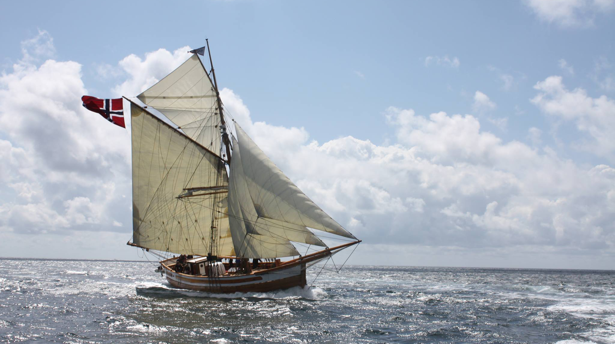 Caroline af Sandnes er ei av skutene som seglar verdiseglas i år.