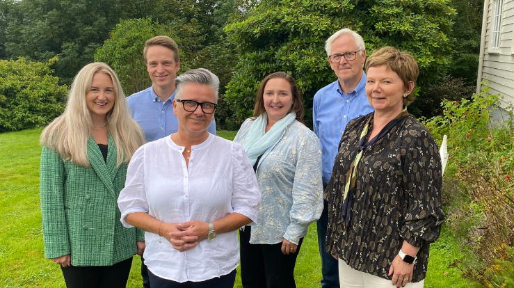 Styret i Kyrkjekultur Vest f.v.: Lise-May Sæle, Kjetil Almenning, Sissel Vartdal, Ragnhild Gudbrandsen, Karl Johan Kirkebø og Ragnhild Jepsen.