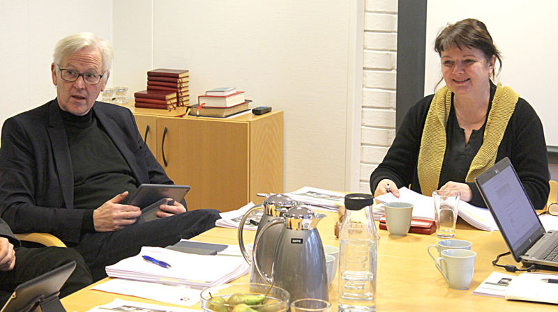 Leiar Inger Helene Nordeide og nestleiar Karl Johan Kirkebø vart attvalde på møtet i Bjørgvin bispedømeråd.