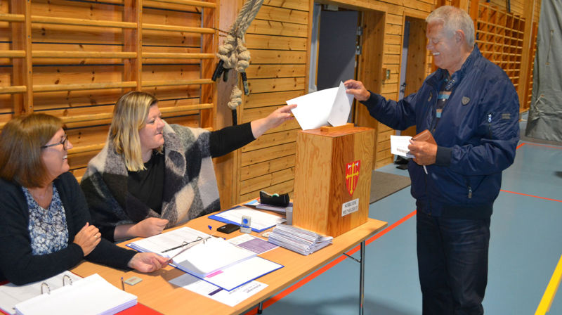 Førebels resultat frå valet av leke til bispedømerådet er klart. Illustrasjonsfoto: Val i Sandslihallen, Søreide sokn