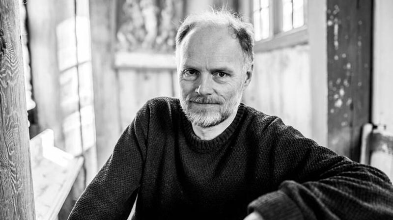 Hans Johan Sagrusten kjem til Bergen. Foto: Dan Aksel Jacobsen, Bibelselskapet.