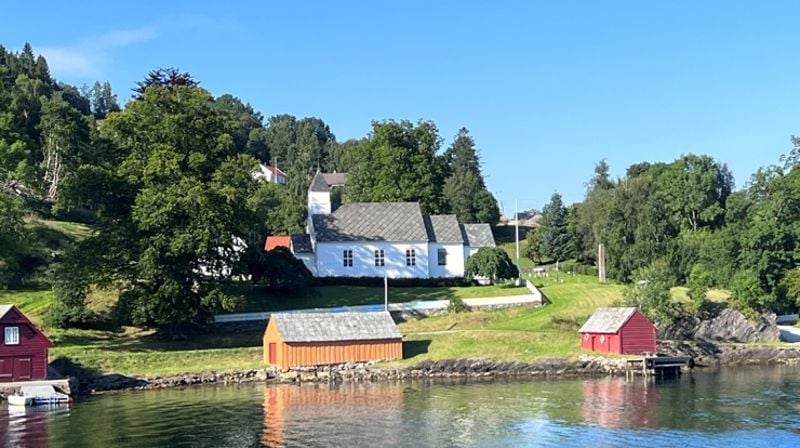 Fjelberg kyrkje