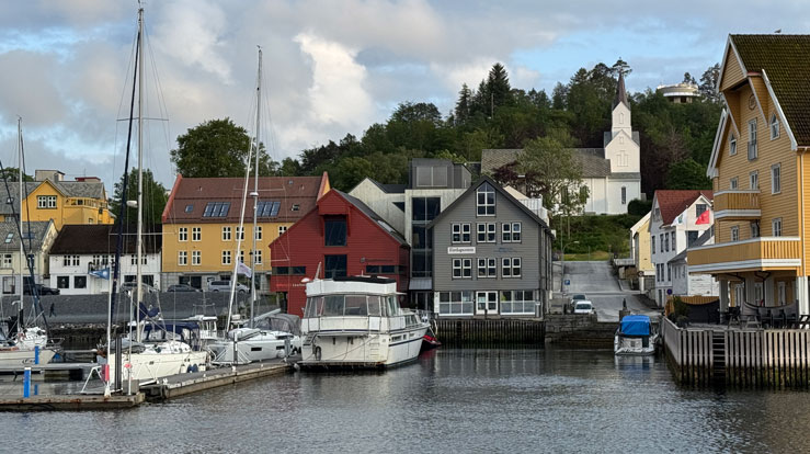 Florø kyrkje i Kinn sokn. 