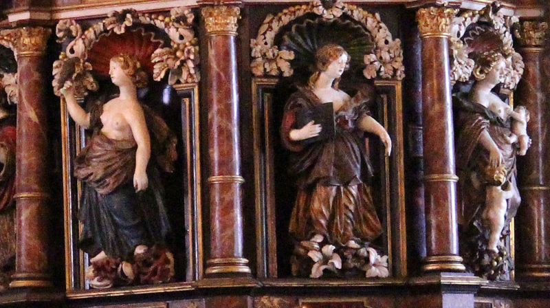 Prekestolen i Mariakirken er tema for det første foredraget i Bjørgvin kirkeakademi i høst.