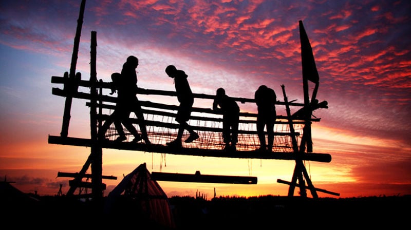 Solnedgang på speidarleir. Foto: Ørjan Apeland