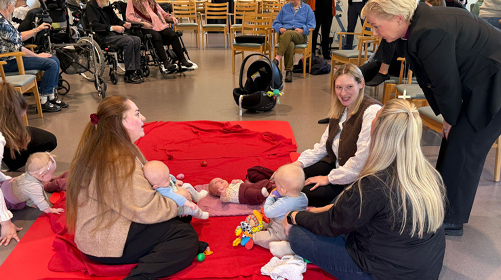 Babysang på omsorgssenteret