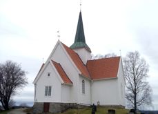 Kirkerådet utreder nytt regelverk for kirkebygg. Her er Gjerdrum kirke.